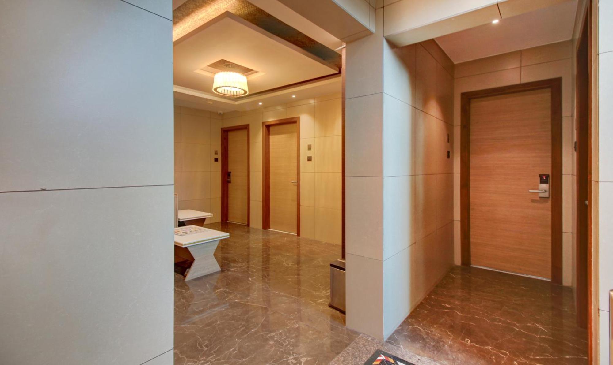 Hotel Leela Кальян Екстер'єр фото