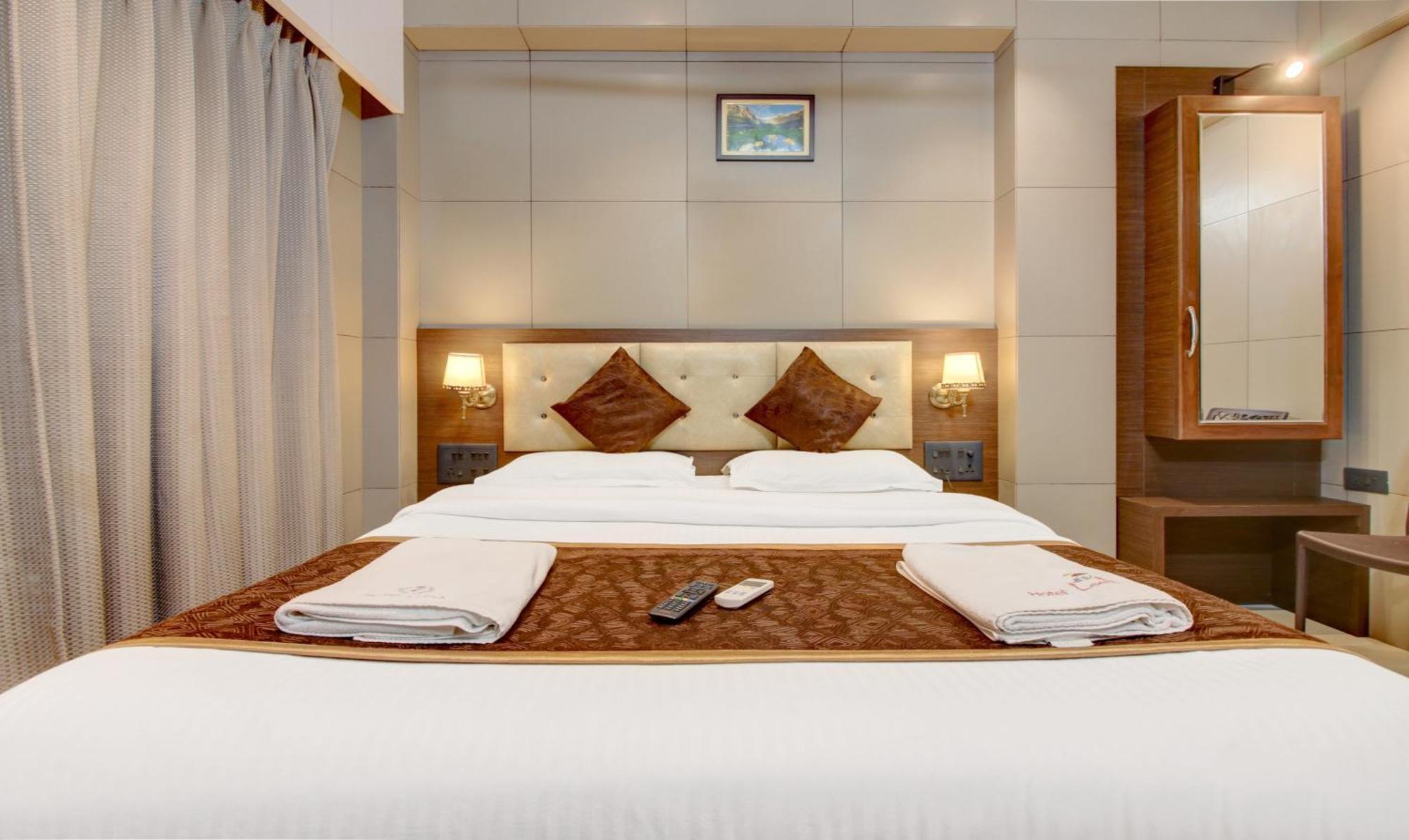 Hotel Leela Кальян Екстер'єр фото